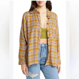 Urban outfitters Brendon High-Low Flannel Button-Up Shirt yellow plaid fall